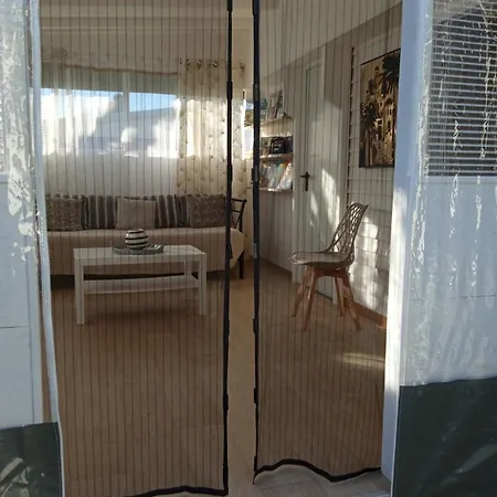 Πάρκο διακοπών Mobil-home De Pierrette Et Christian *